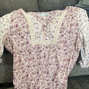 Purple Embellished Blouse with Relaxed Fit Maurice’s. Sleeves adjust .